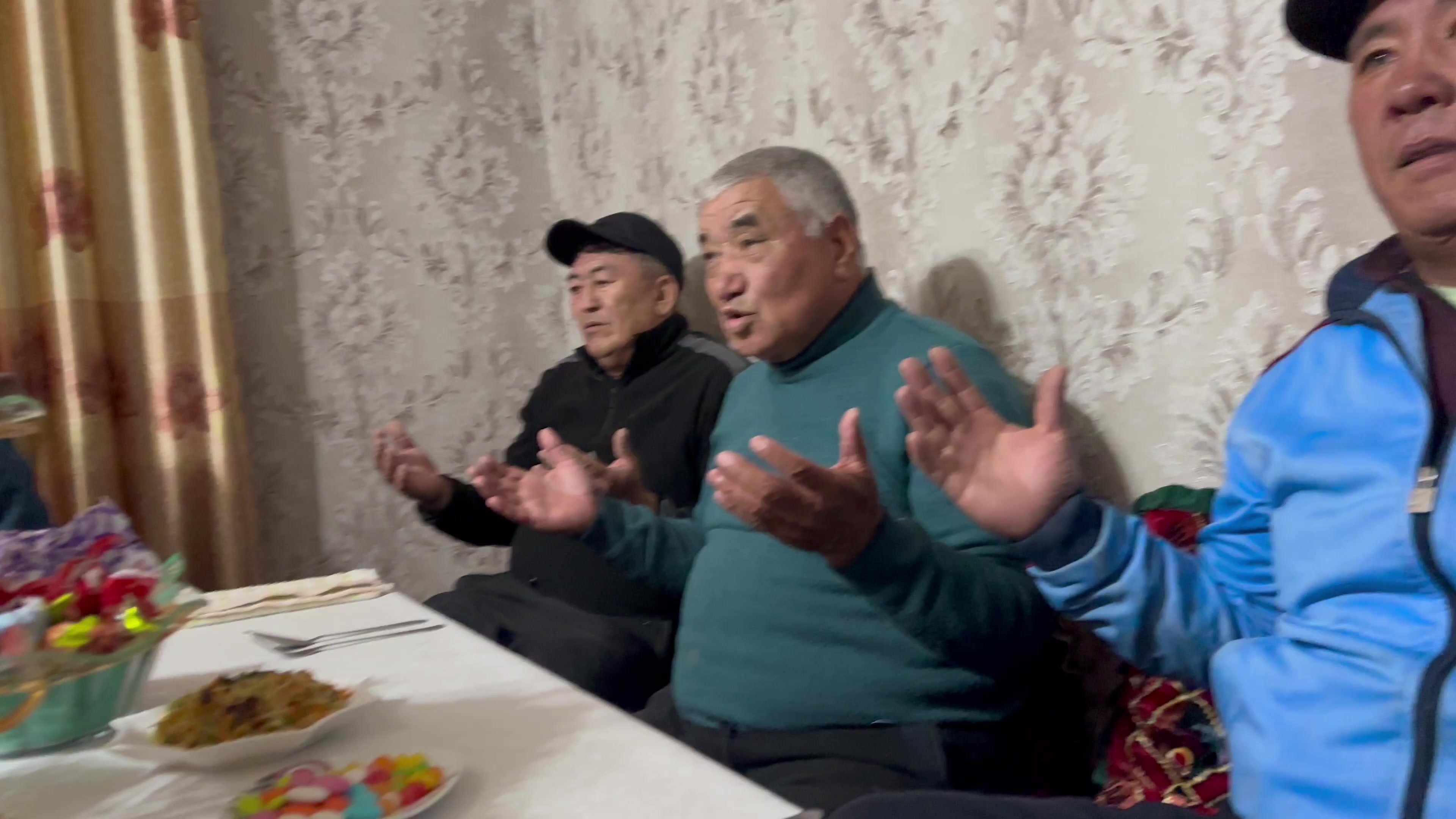 @Oskonbai Tajibaev