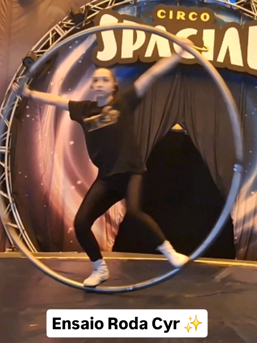@Liri Circus