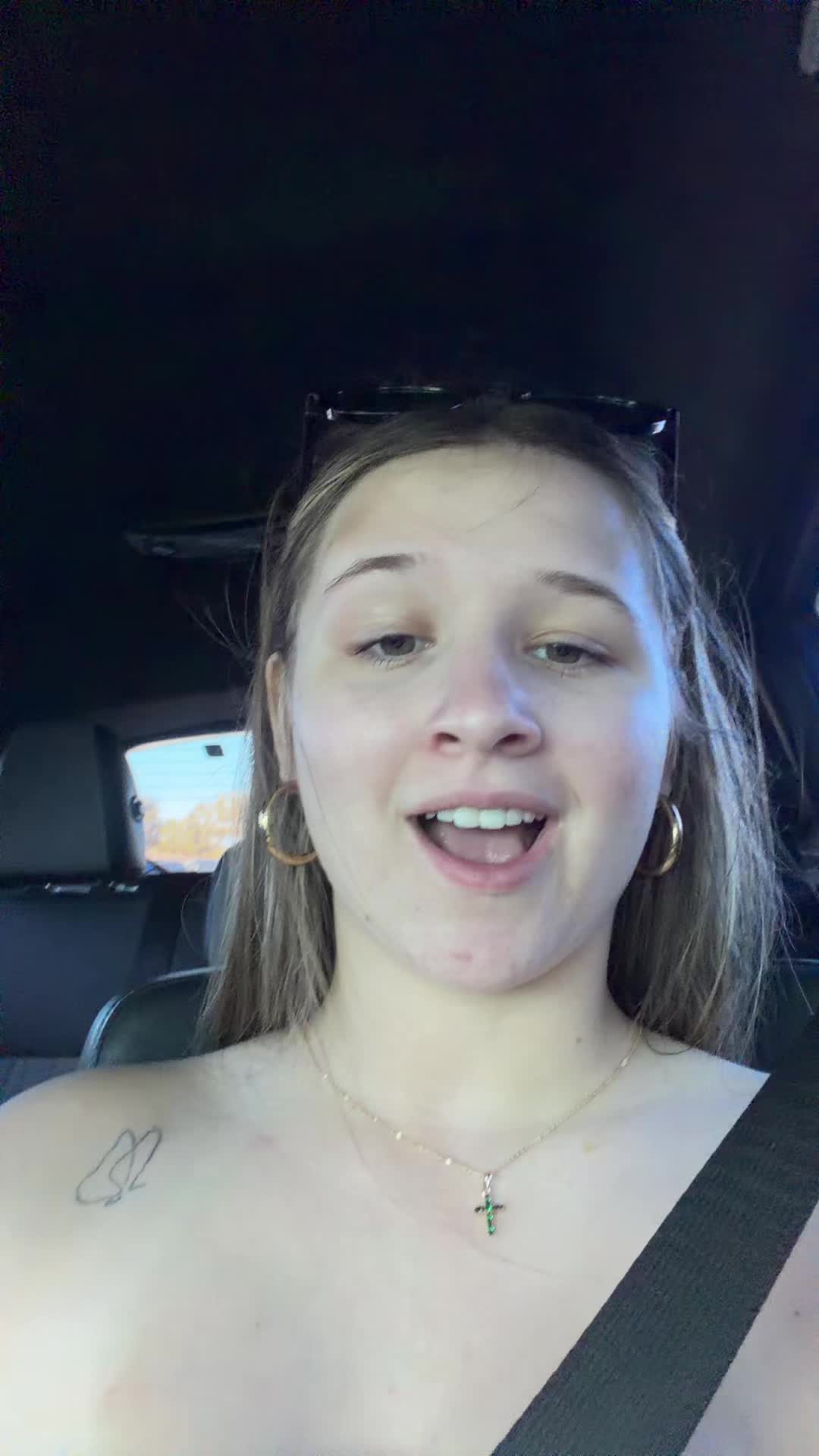 @Alyssa✌🏼💋