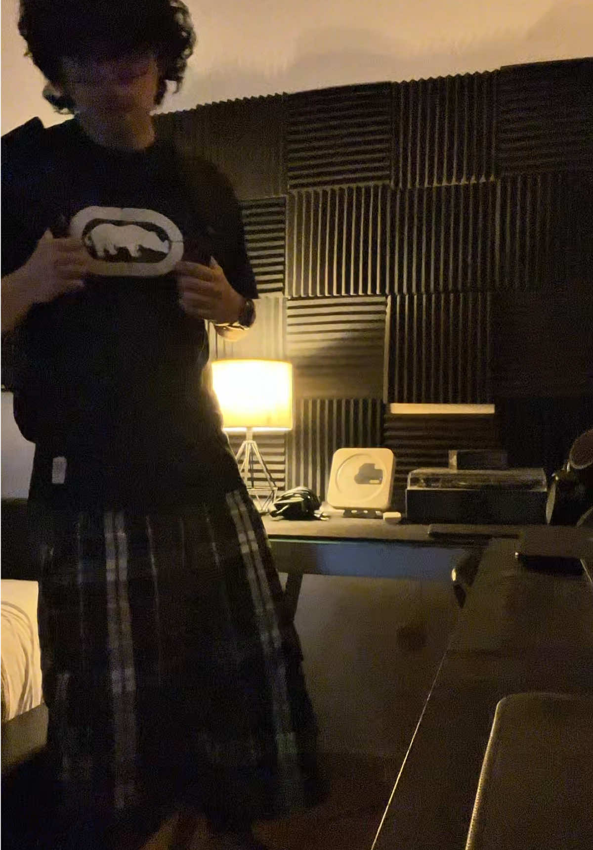 @JoshuaJV