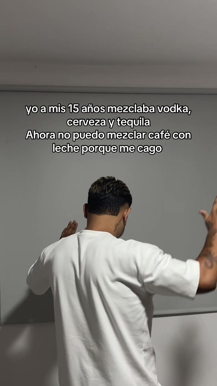 @ROBERTINO&bull;👻