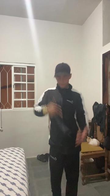 @Tchelinho Silva