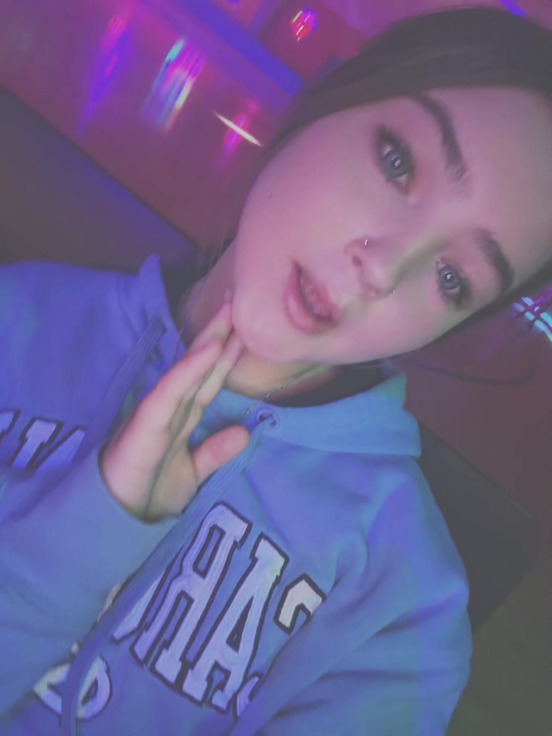 @Mia12341?