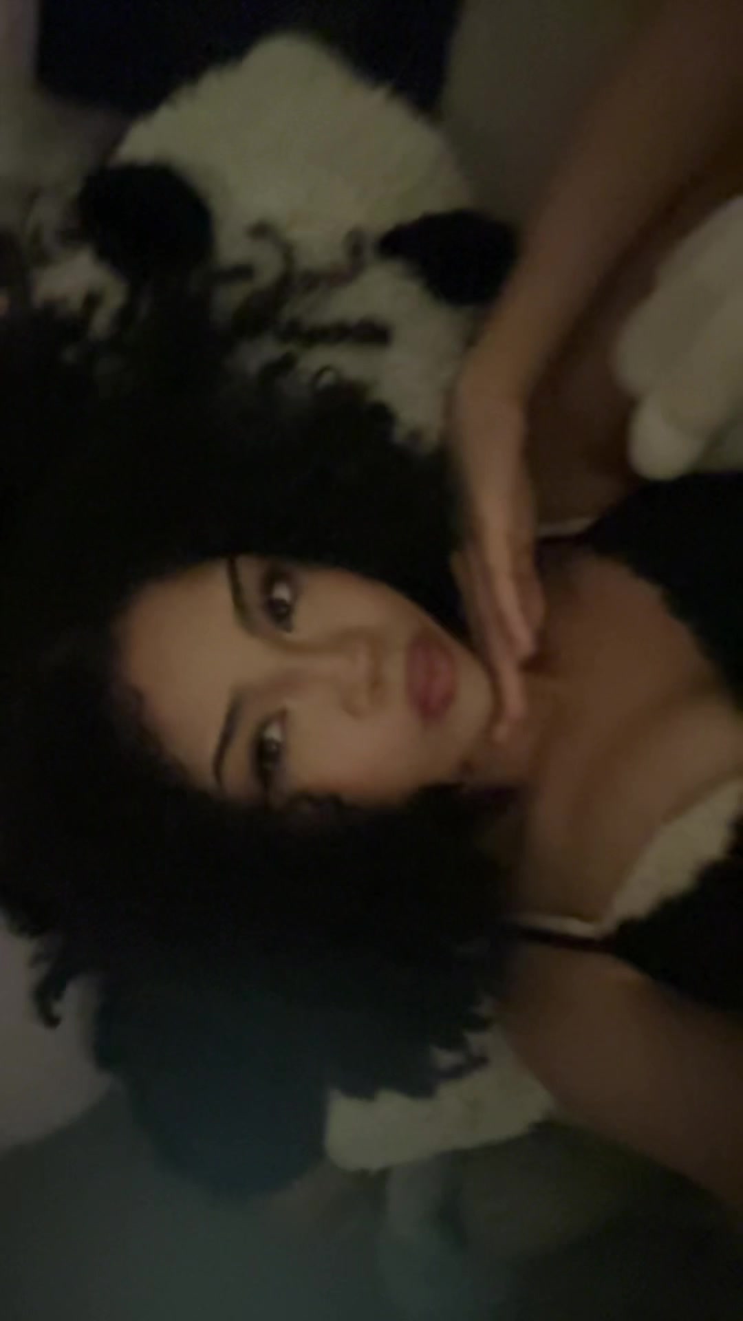 @⋆✩⋆ 𝒟ℯ𝓏𝓏𝒾 ⋆✩⋆