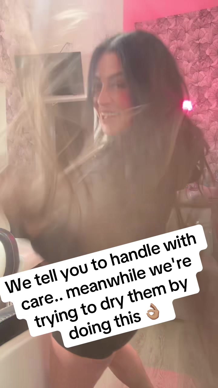 @Therealangelinaava