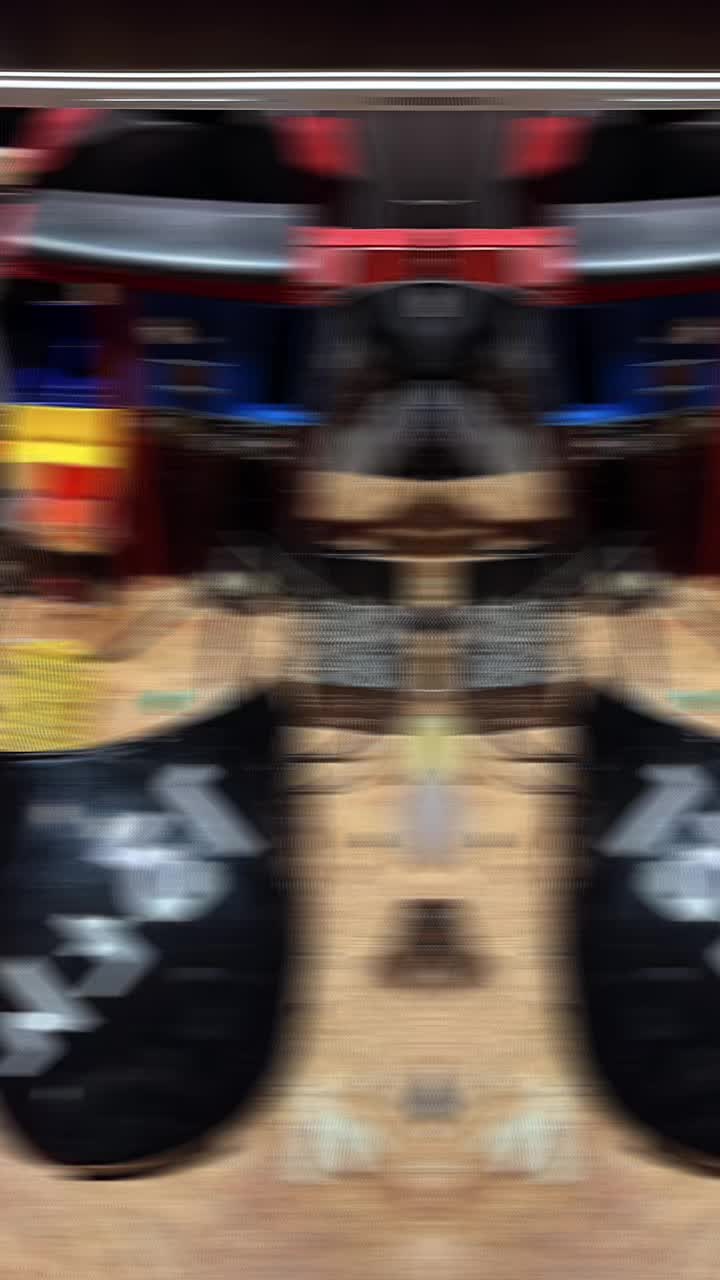 @13Distric