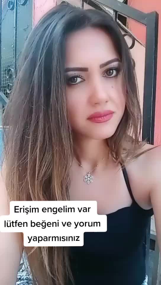 @Hülya Duzovali