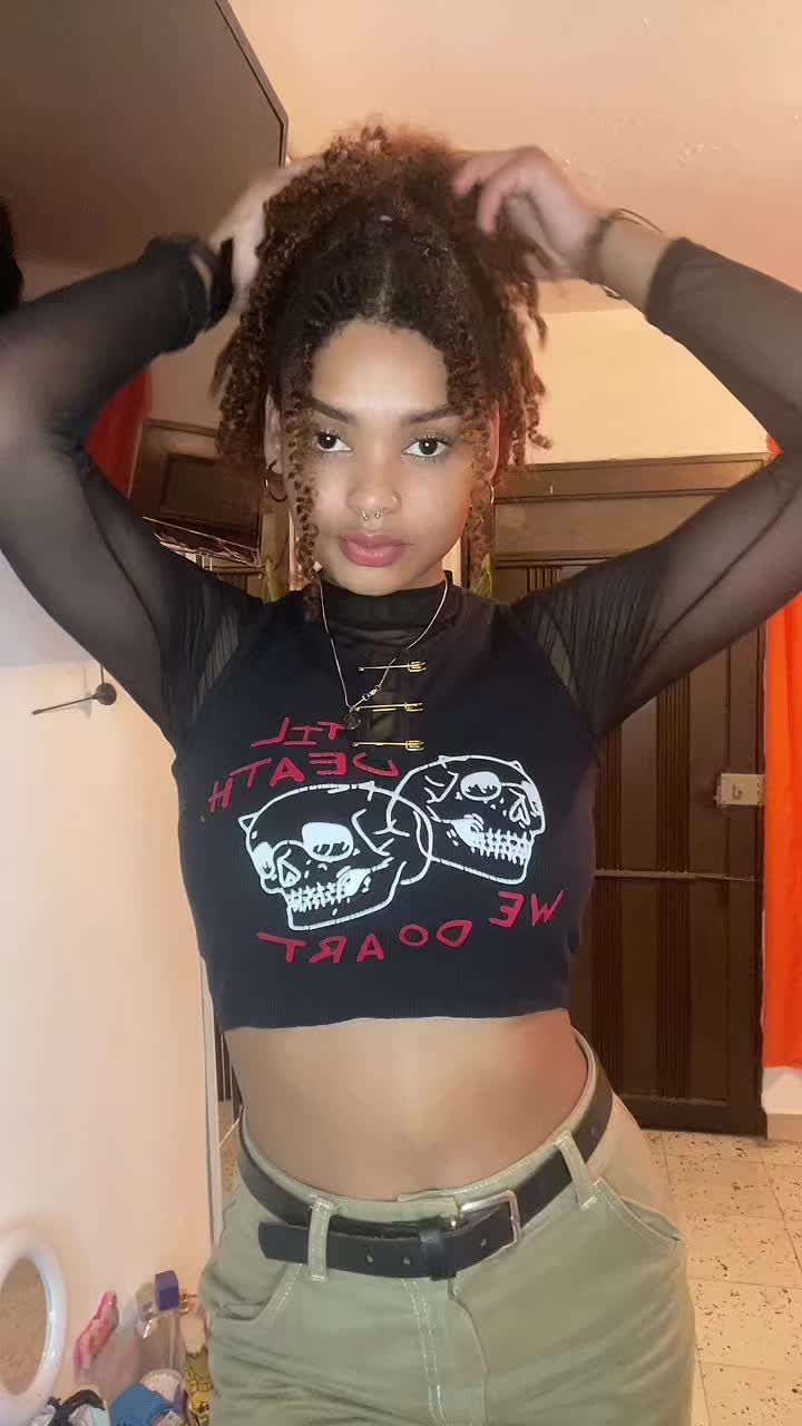 @Isabel Cristina