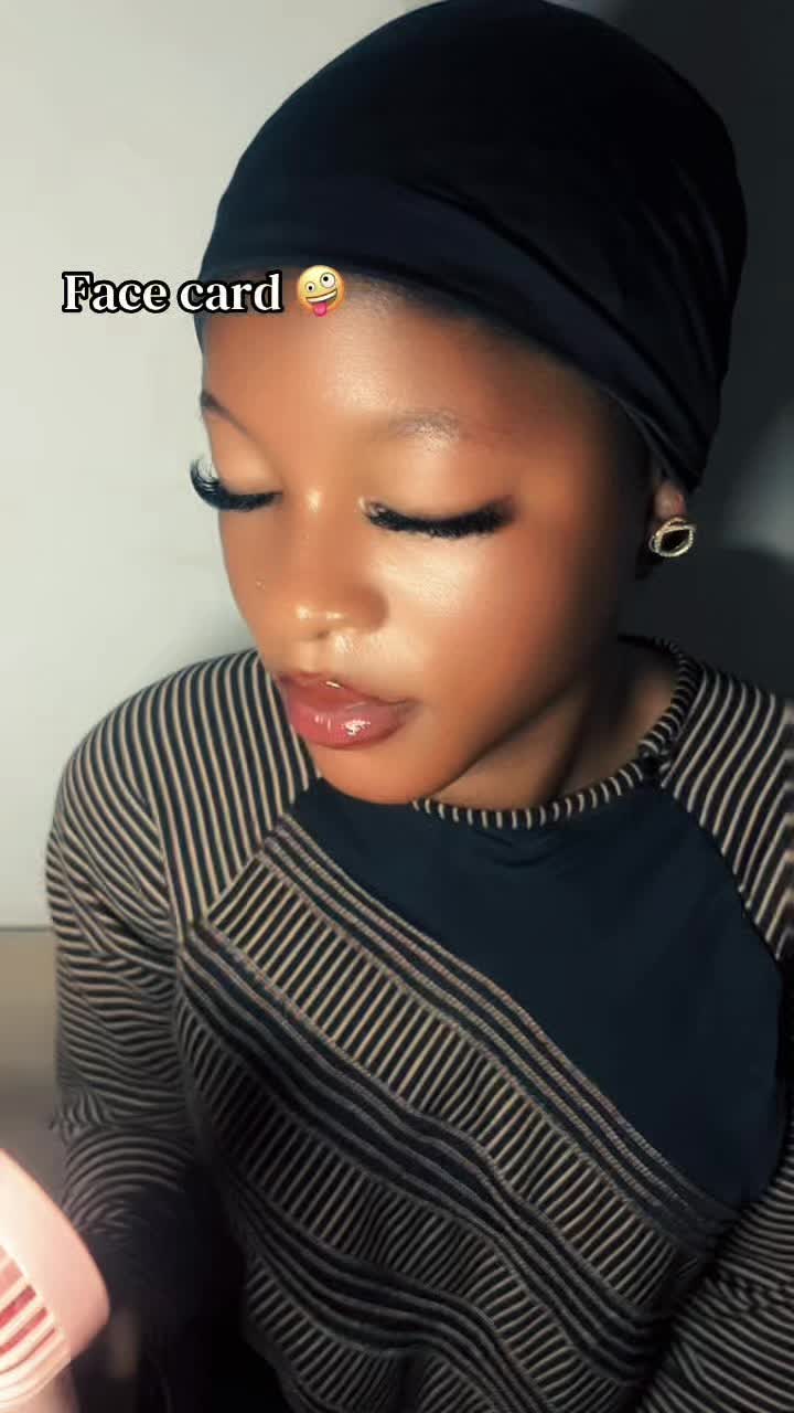 @Ayomide 🌺🦋🥳