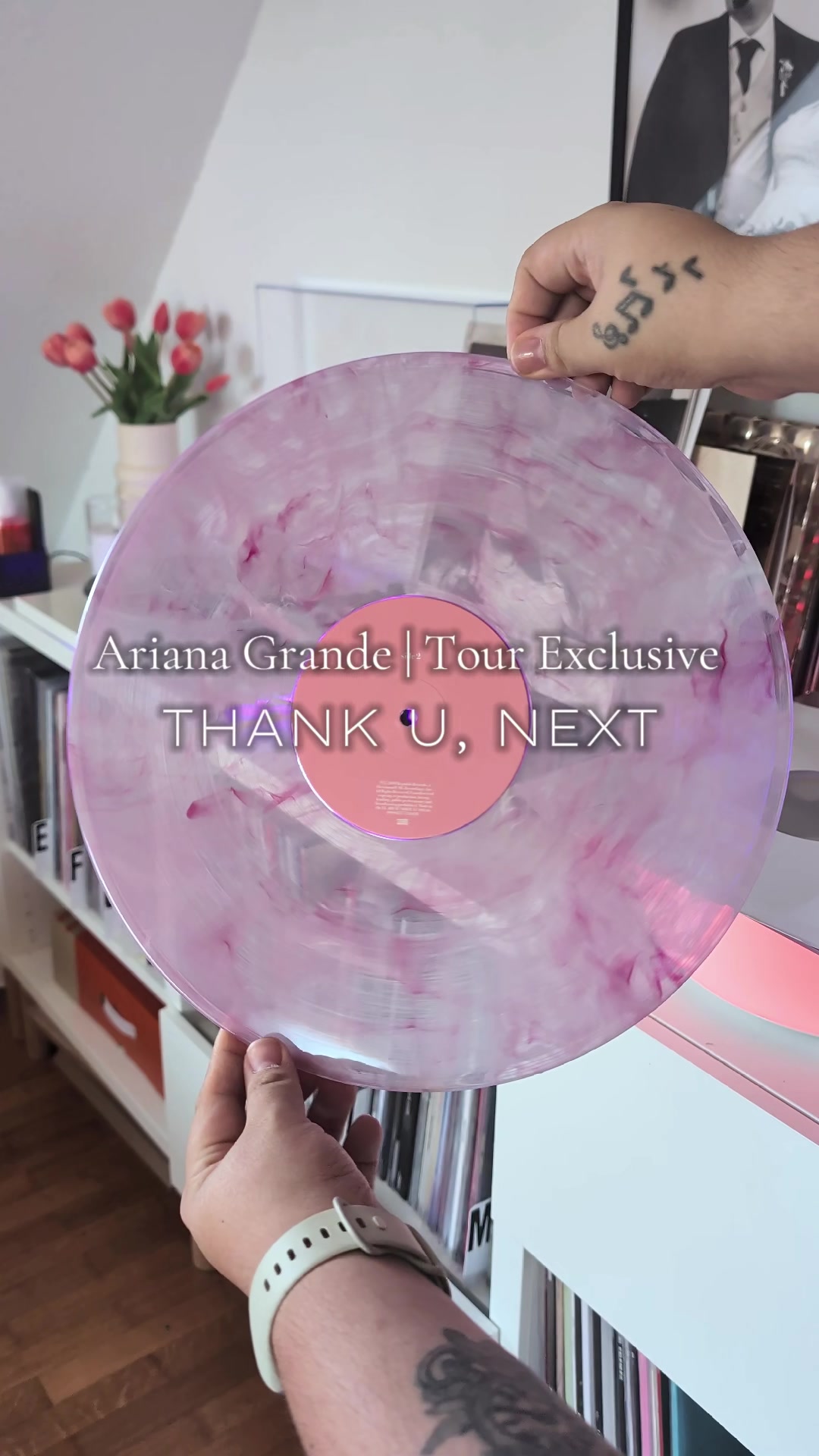 @Chrissy || Vinyl Collector 🎶✨