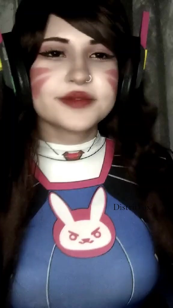 @DistritFox