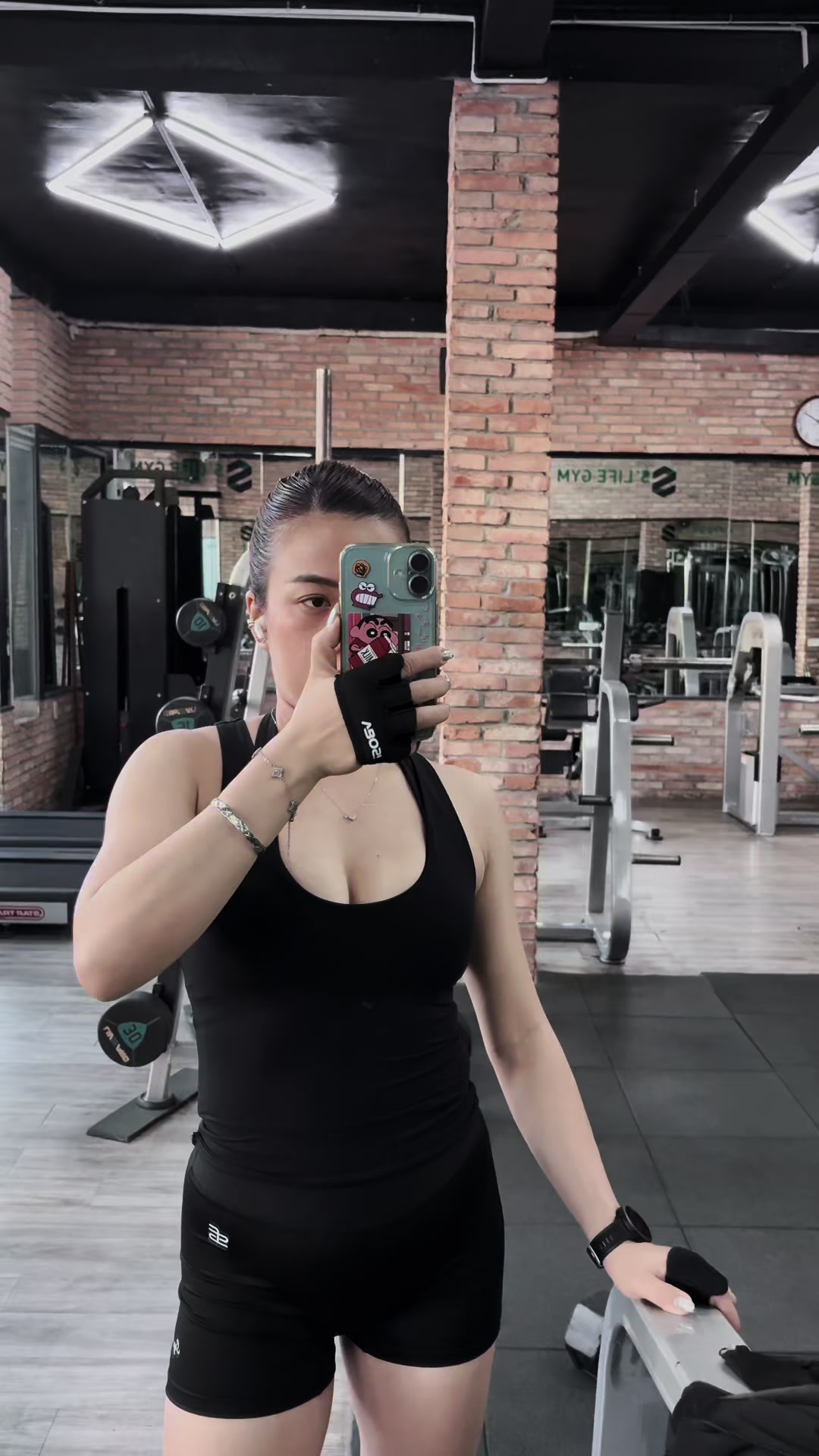 @Nhúng be 🤭