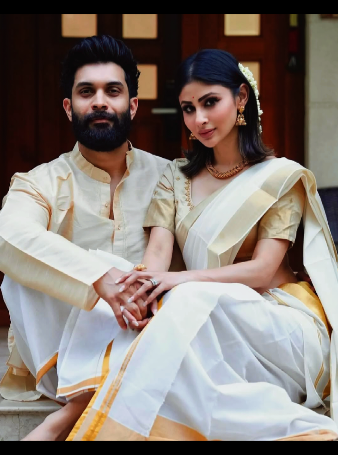 @BollyLovers