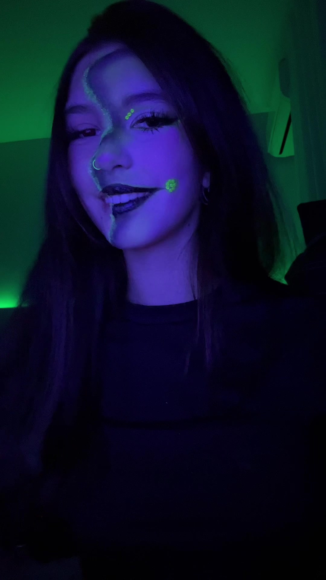 @gabisahks