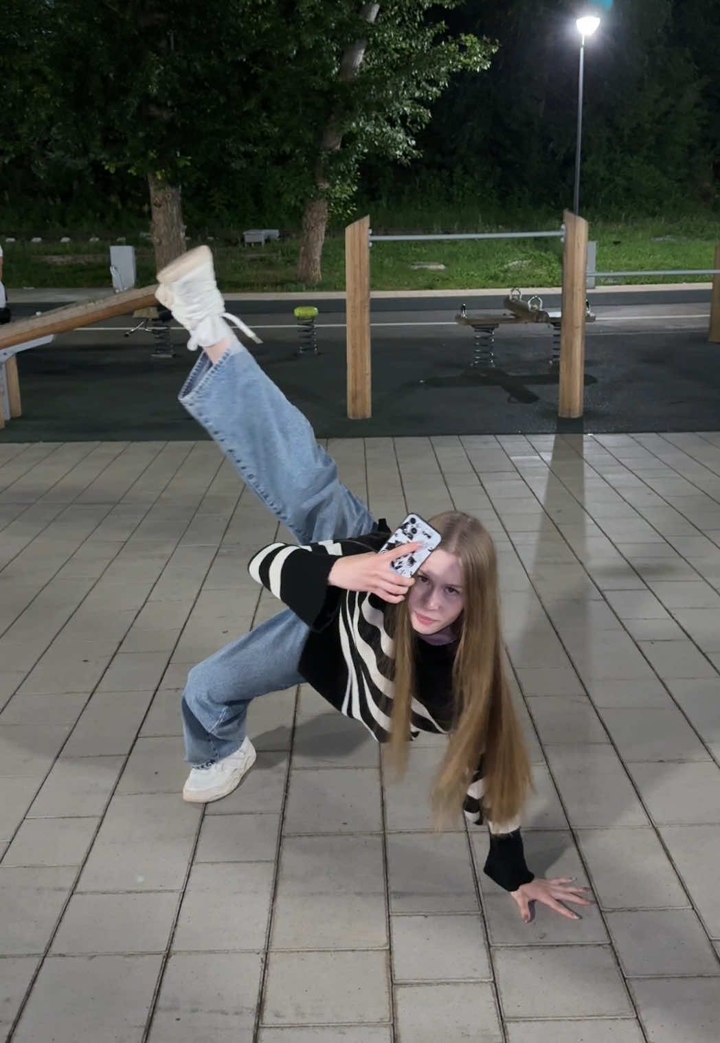 @ℛ𝒾𝓉𝒶𝜗𝜚