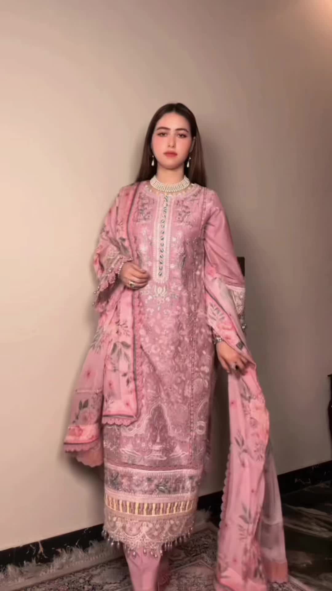 @MahnoorButt🦋🥀