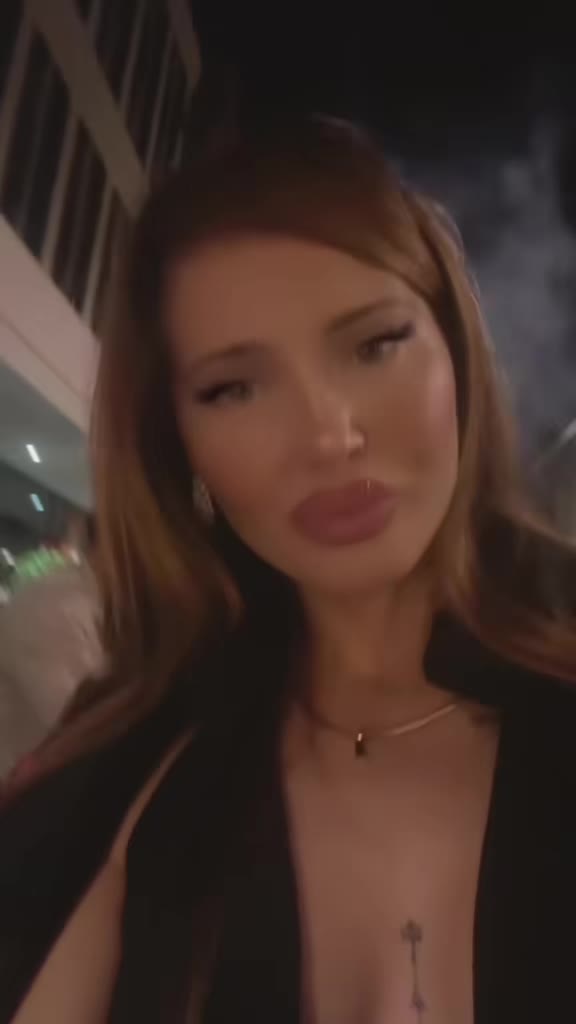 @𝓜𝓪𝓷𝓬𝓱𝓲 🧲