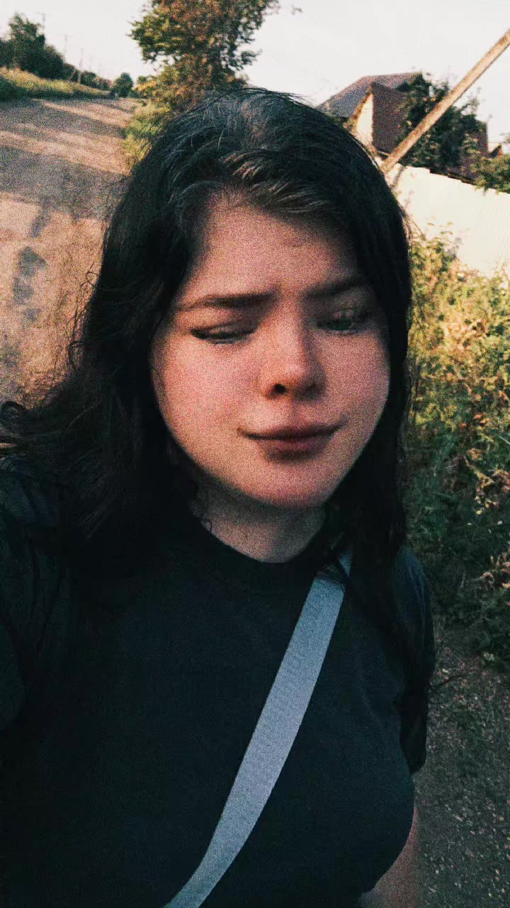 @Алиночка&hearts;