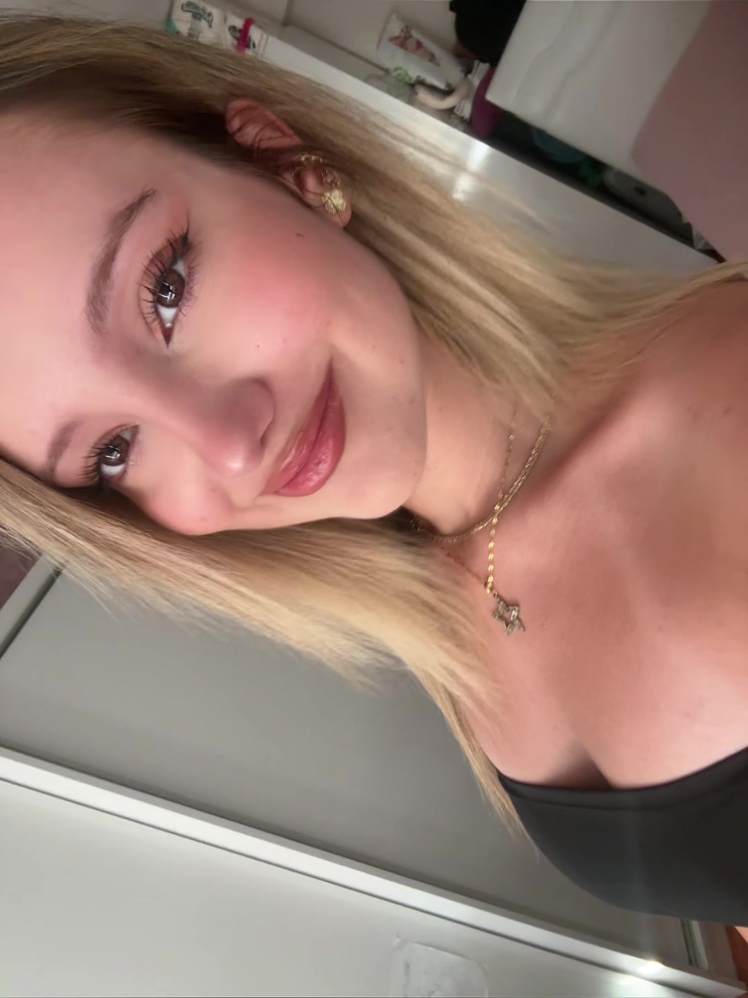 @Su