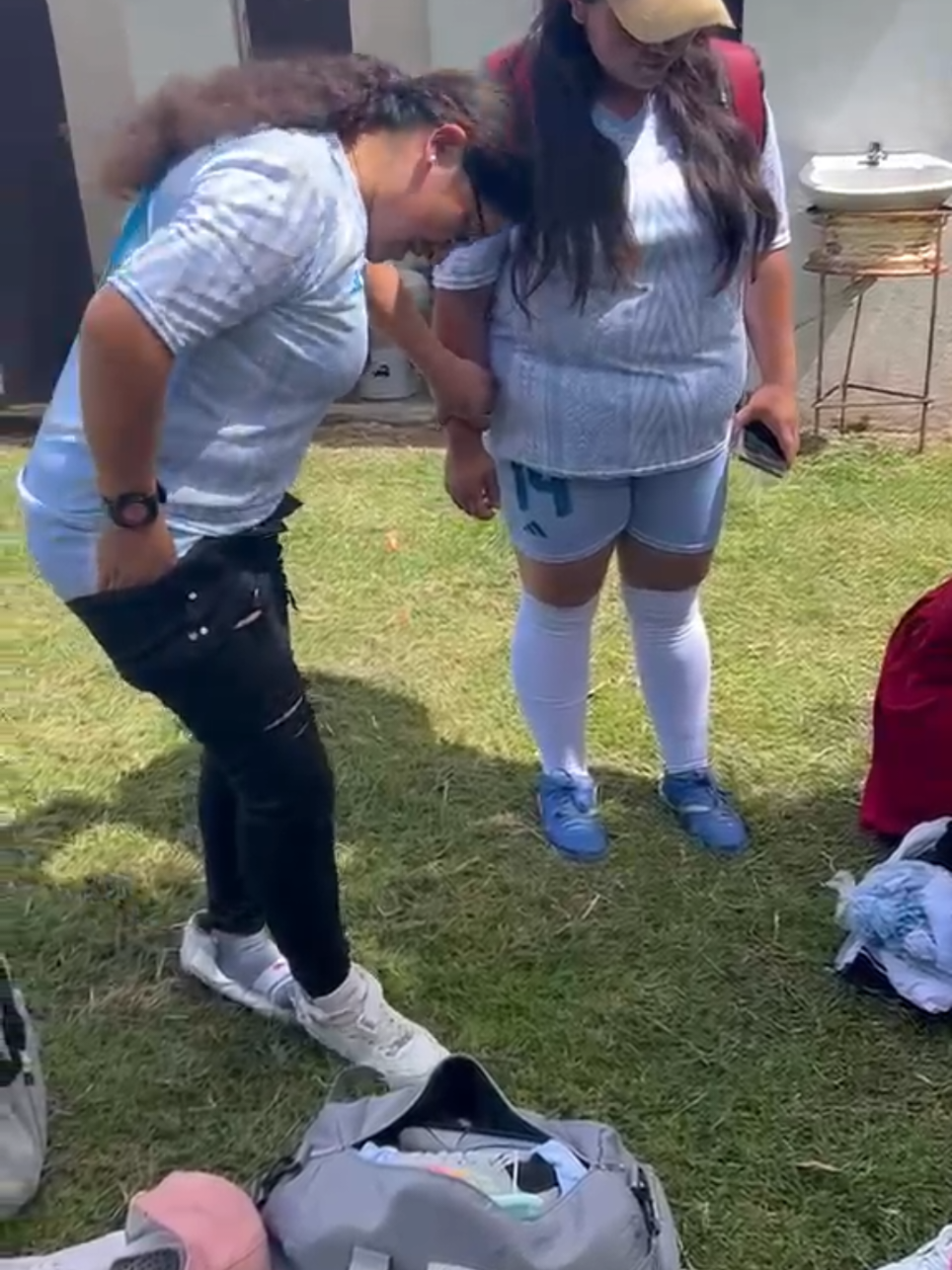@REVOLUCIÓN FEMENINA.⚽️🧠❤️