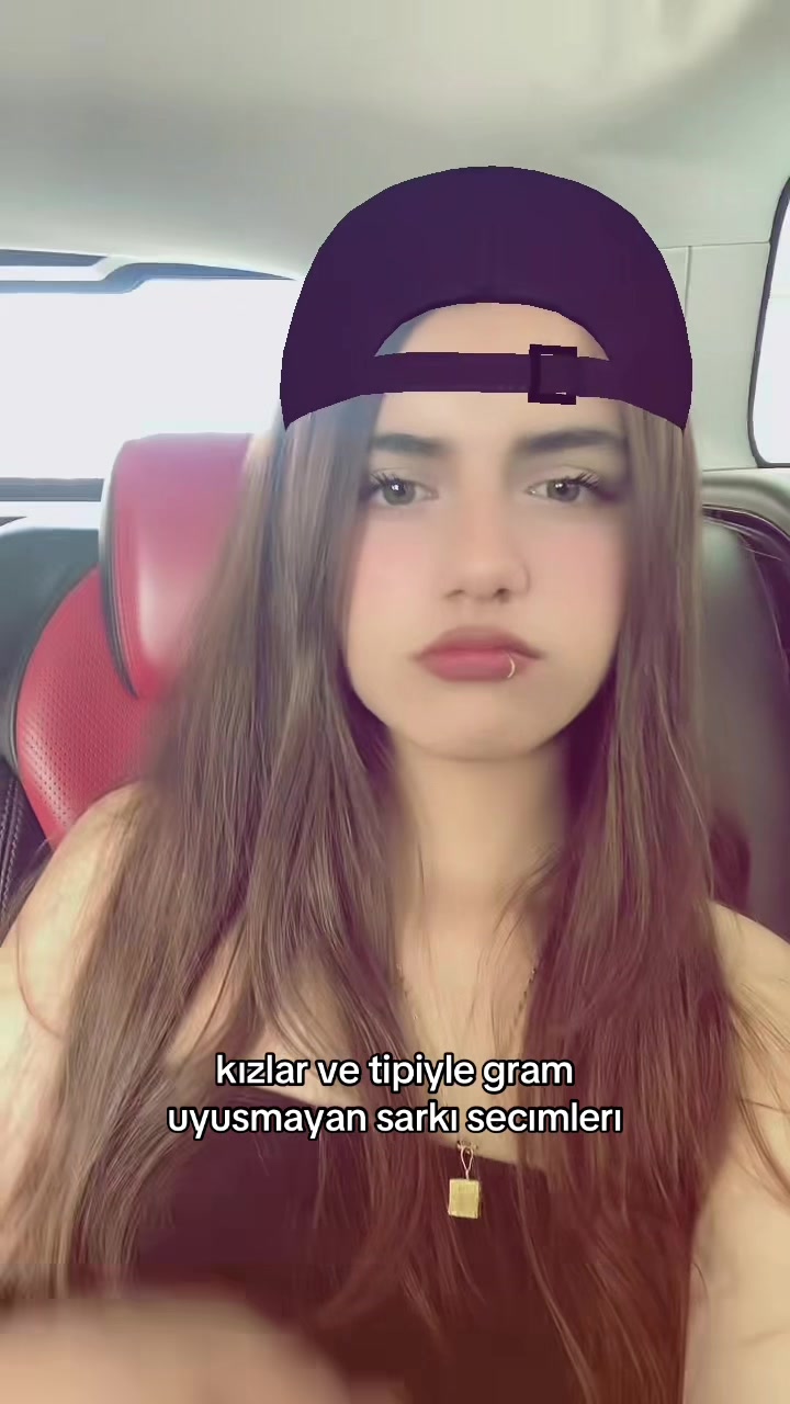 @zeynepp