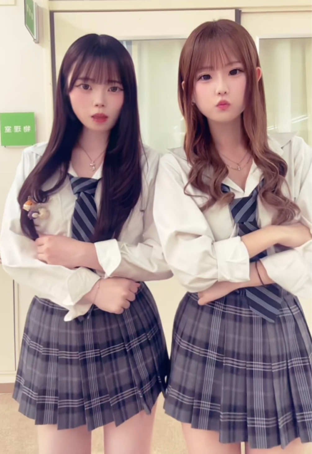 @やまりー