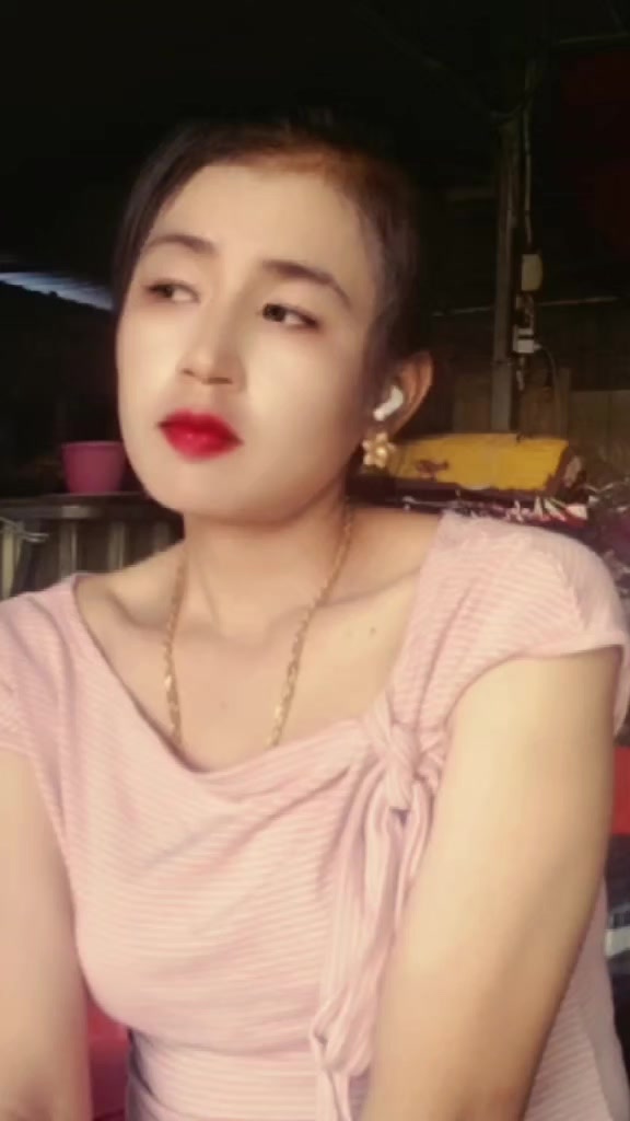 @facebookឈ្មោះ សូ៊ ស្រីឡាំ