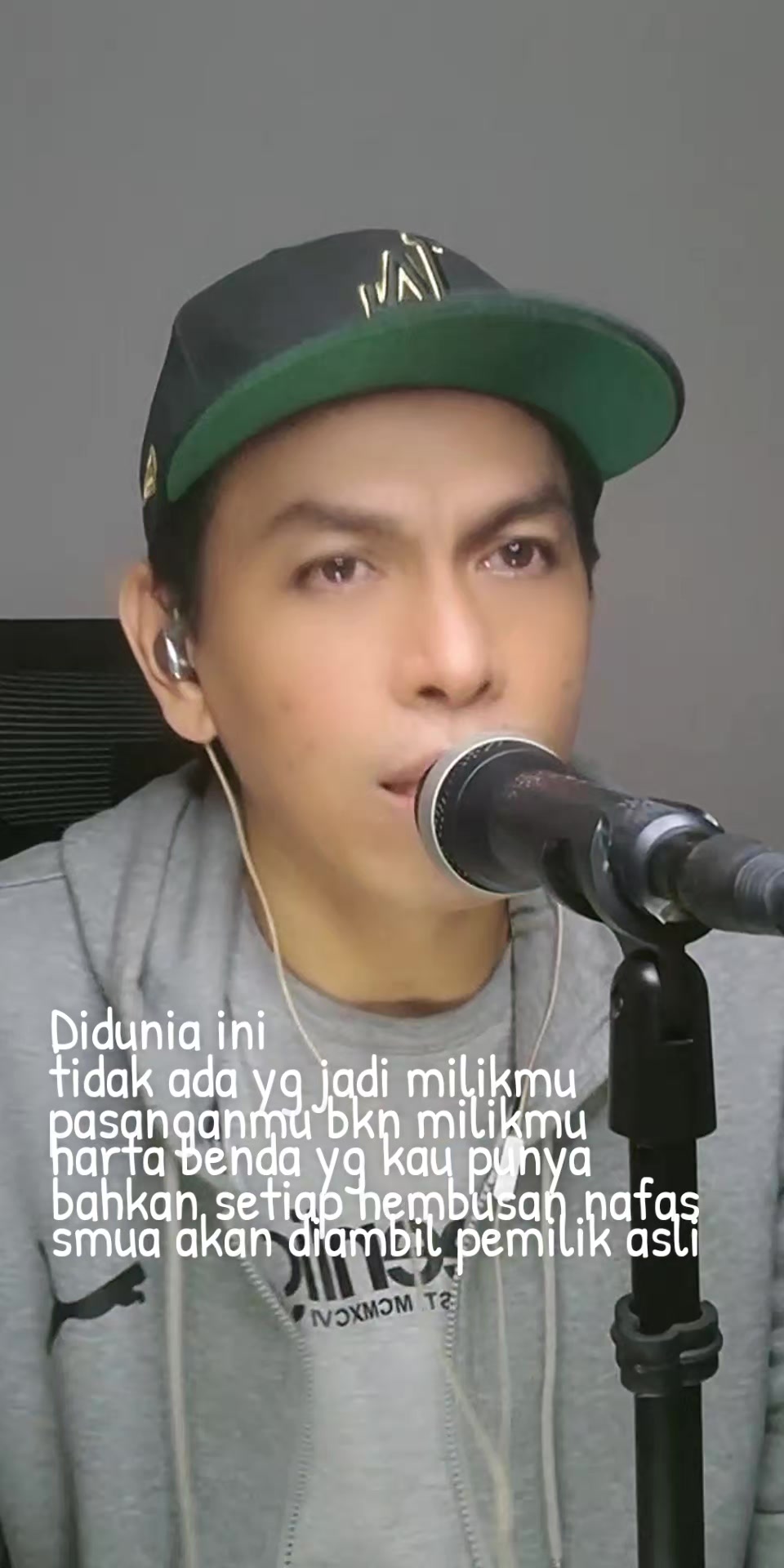 @Toni