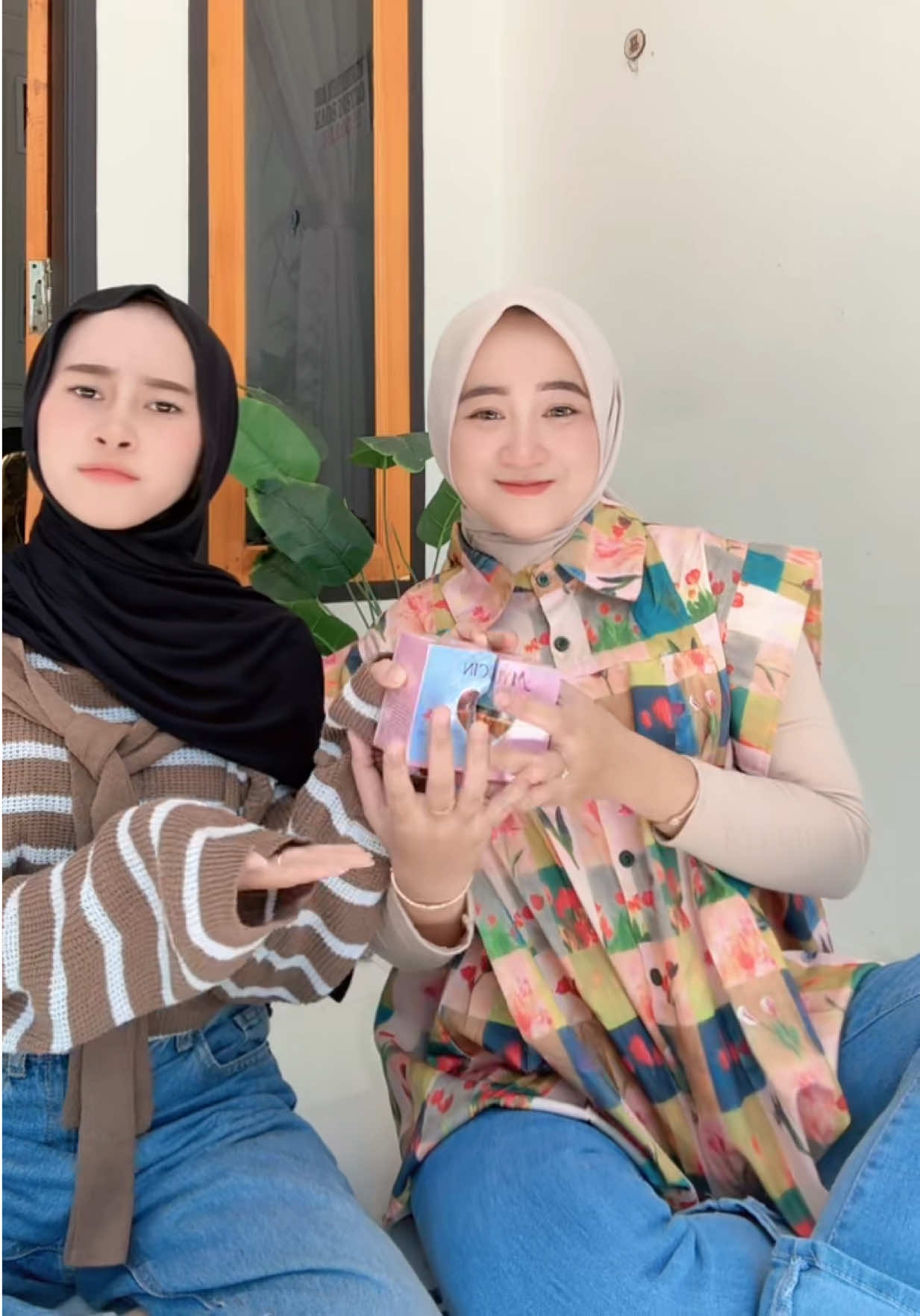 @Delin Nurlia