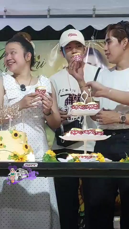 @แก๊งตู้ซิ่งของเนตรชนก