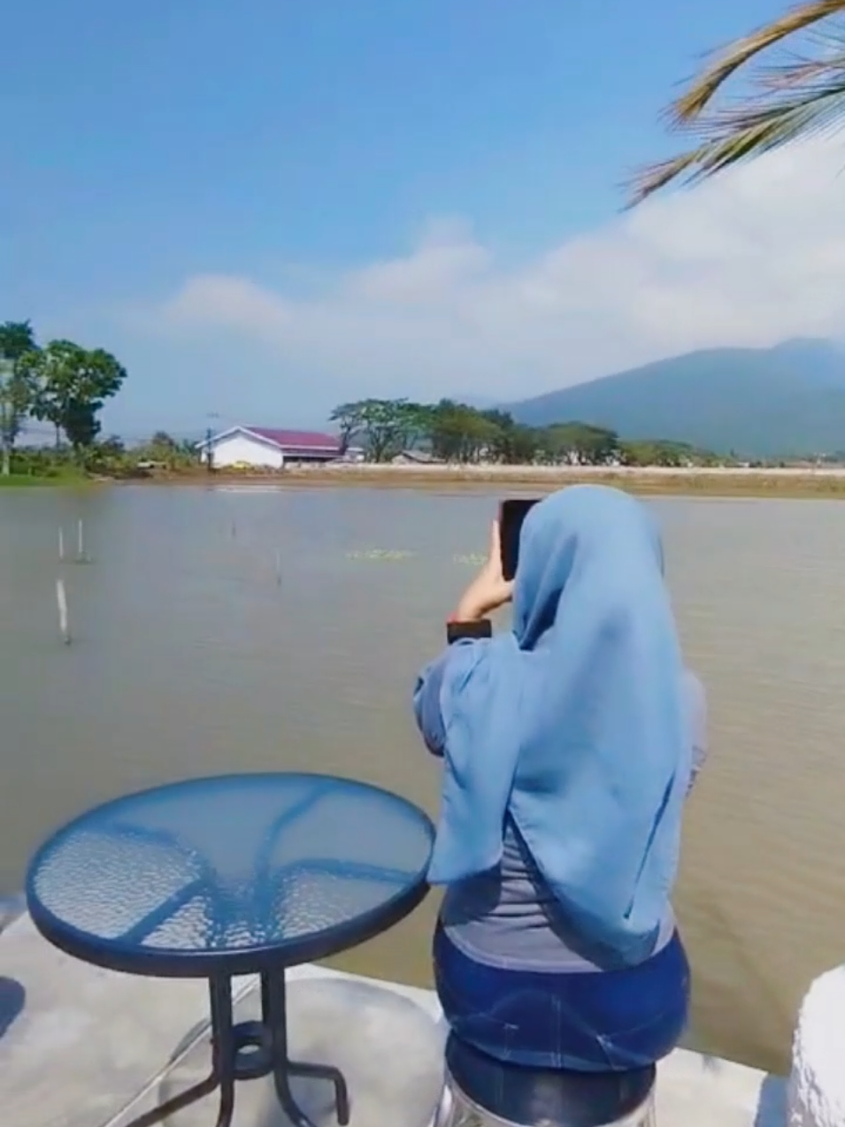 @Rohana
