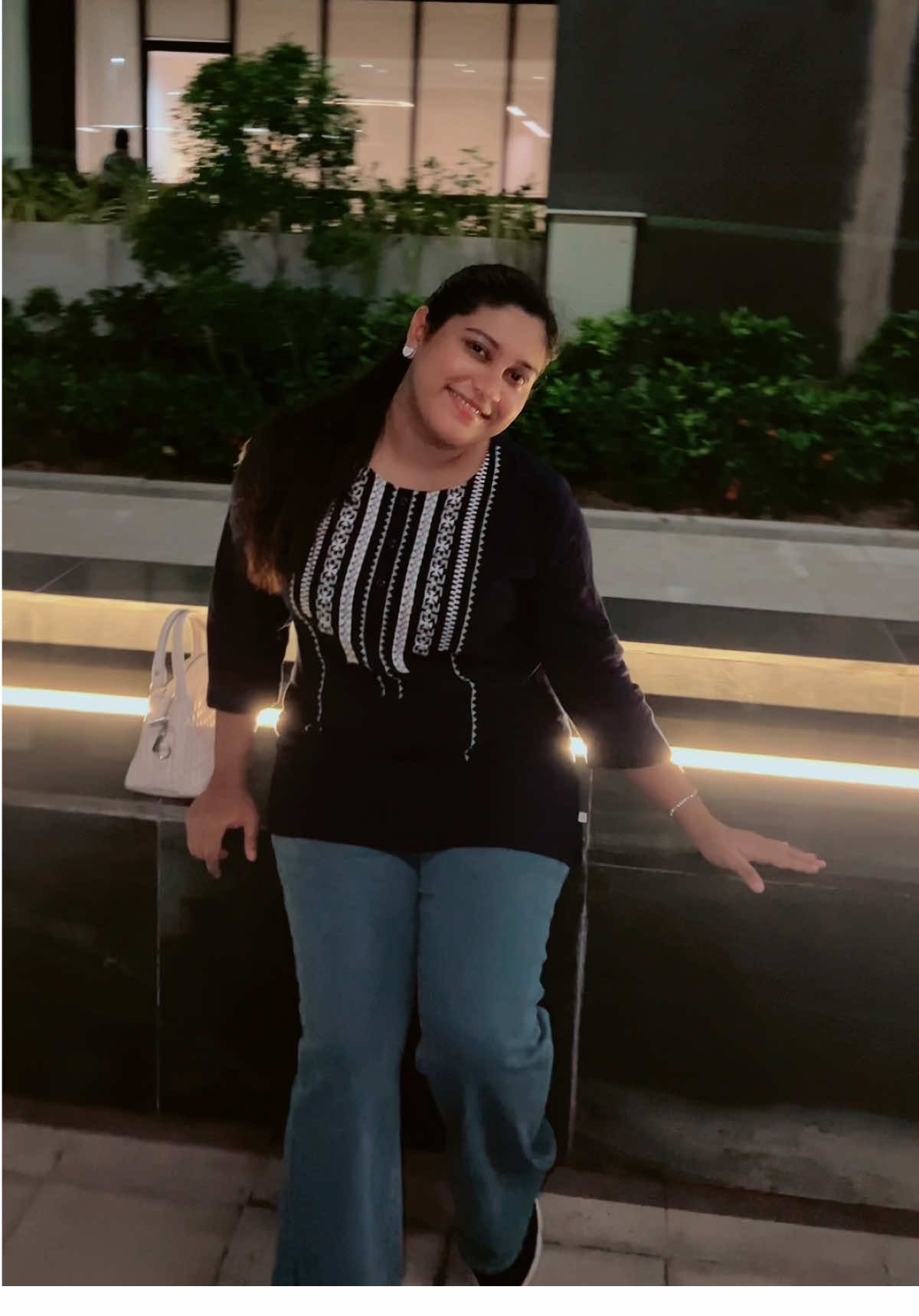 @🦋𝓗𝓪𝓻𝓼𝓱𝓲𝓷𝓲🦋