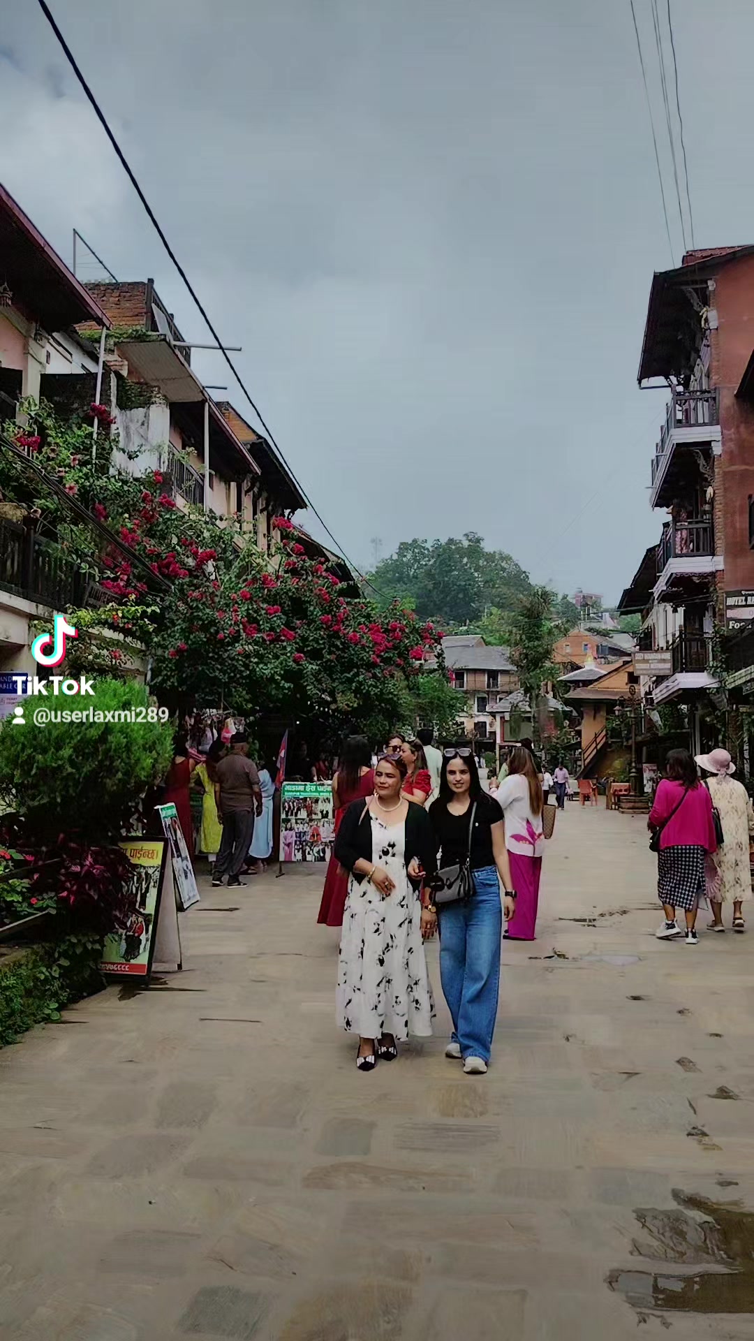 @लक्ष्मी राणा।