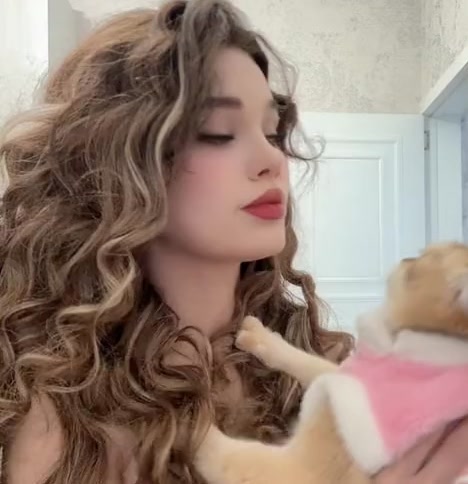 @👑MELEK AYXAN 👑