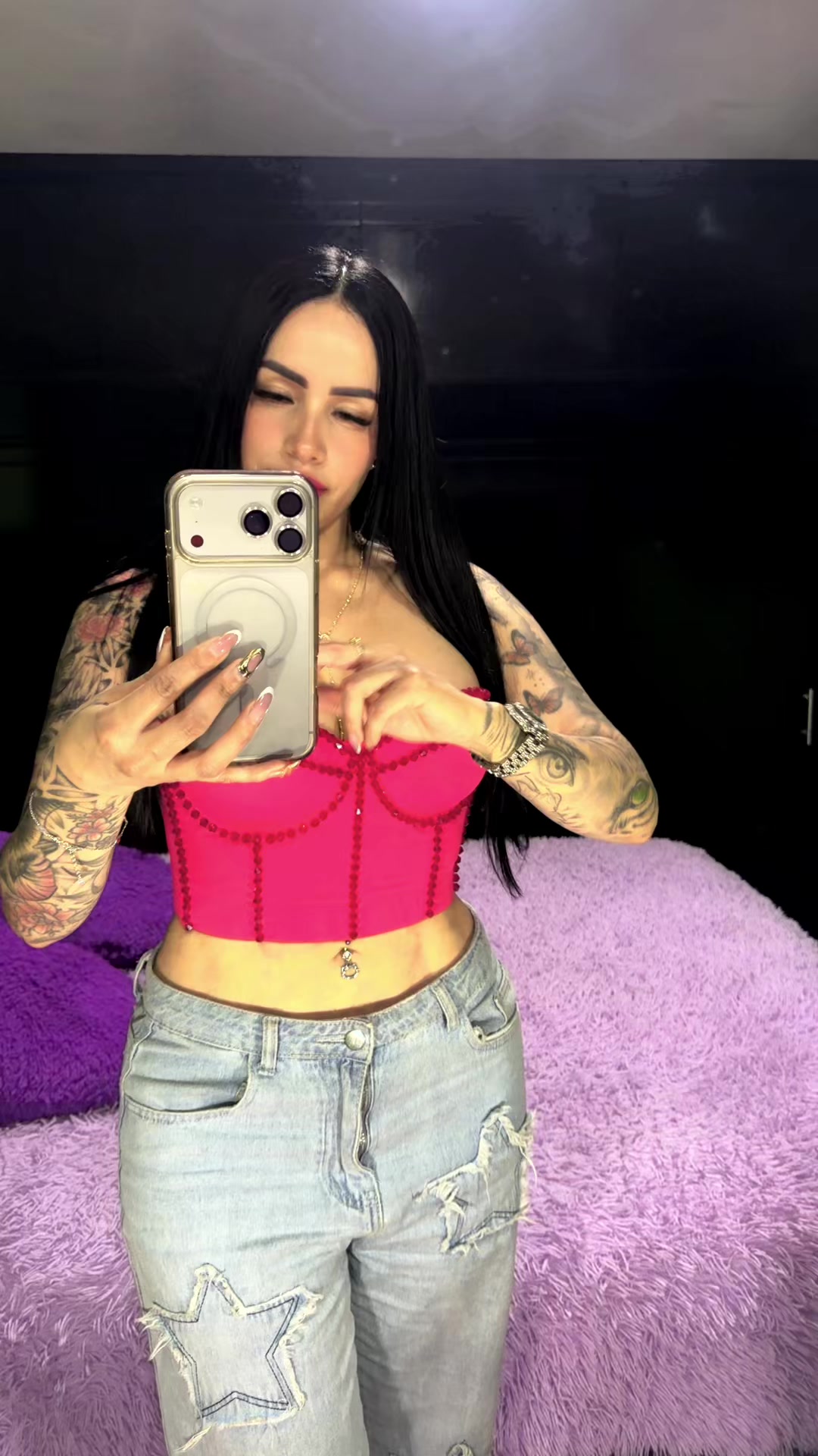 @Alexandra Santafe 👑te sigue