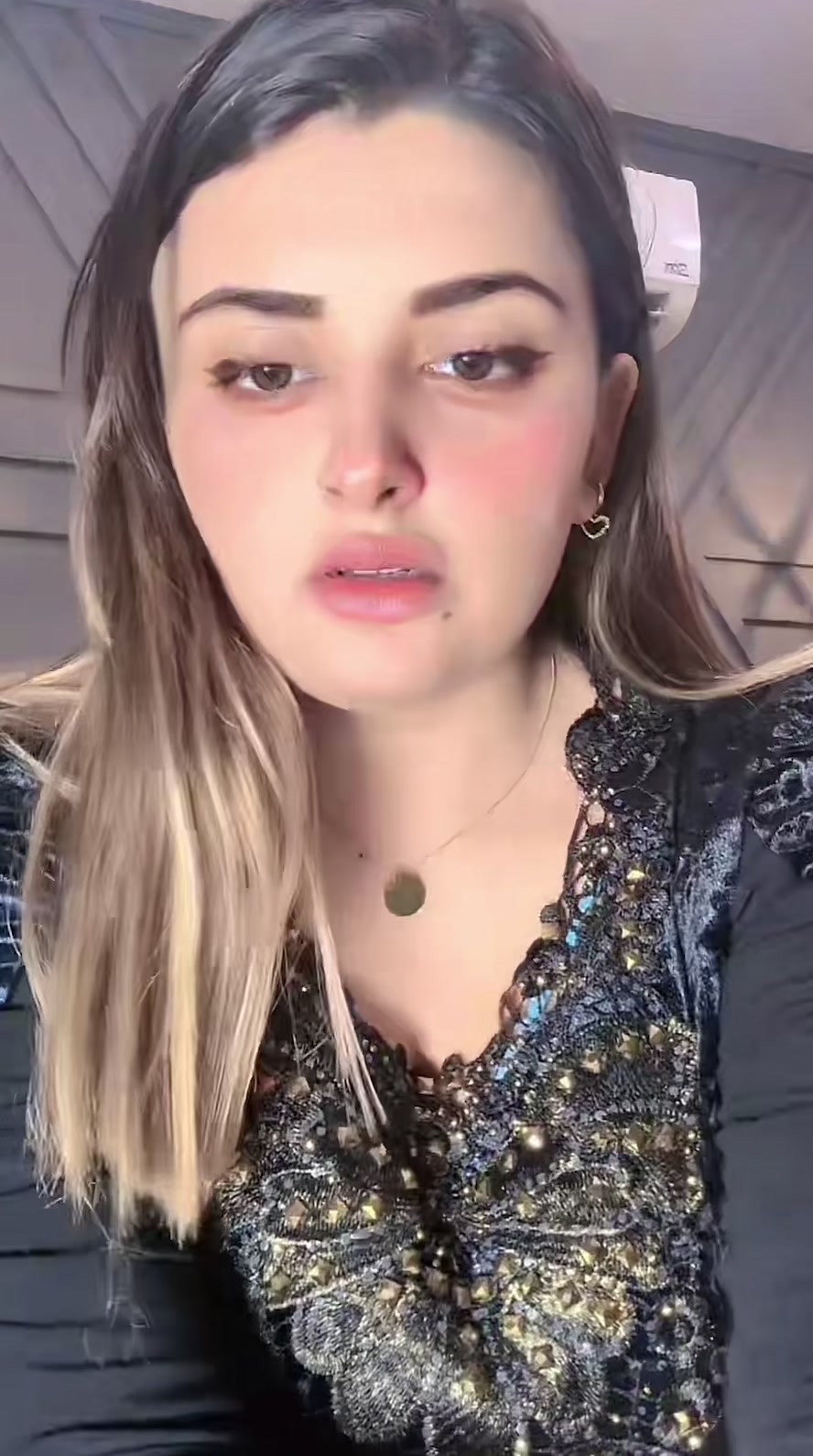 @SARA_777