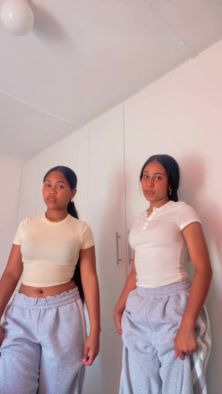 @milly_and_jay