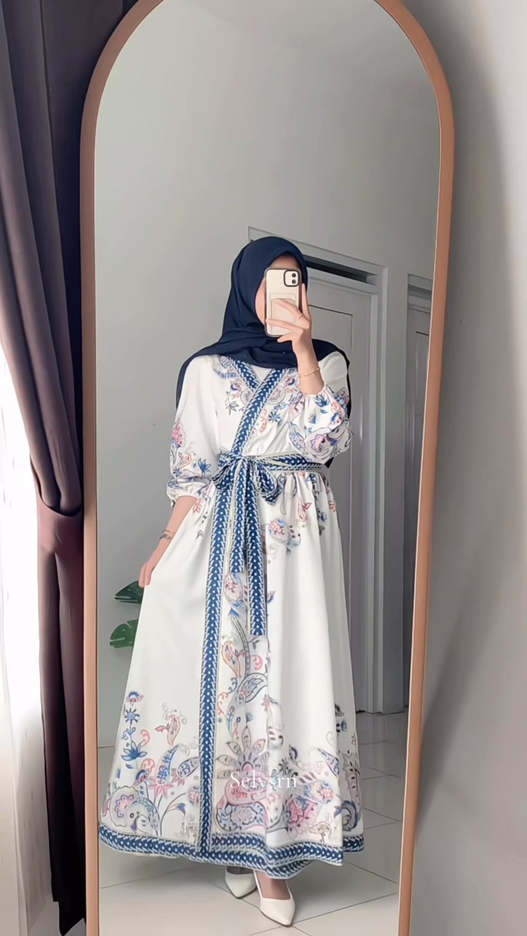 @Selꫂ ၴႅၴ