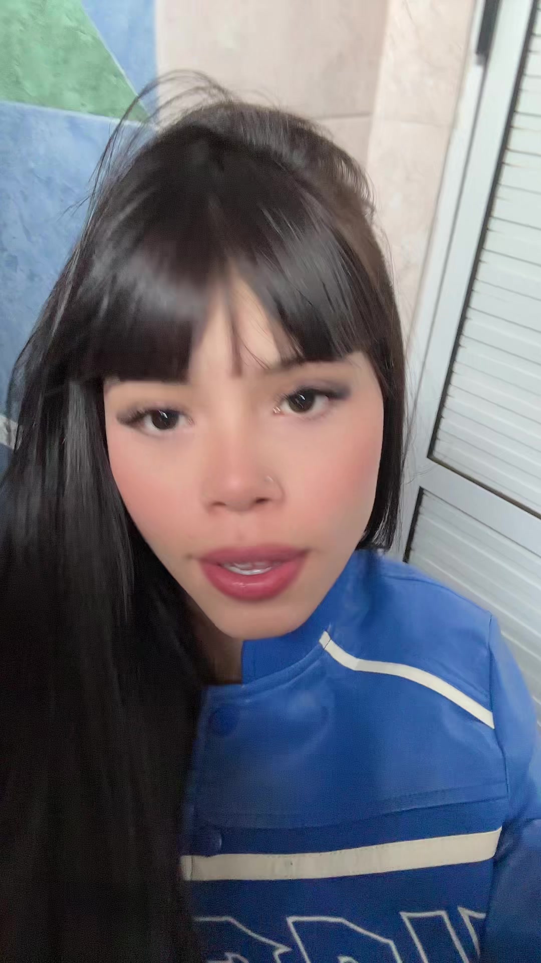 @vaaalll01_