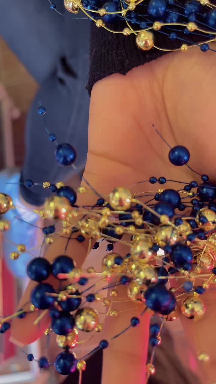 @𝐾𝑒𝑙𝑙𝑦𝐶ℎ𝑎𝑛𝑡𝑒𝑁𝑎𝑖𝑟♡