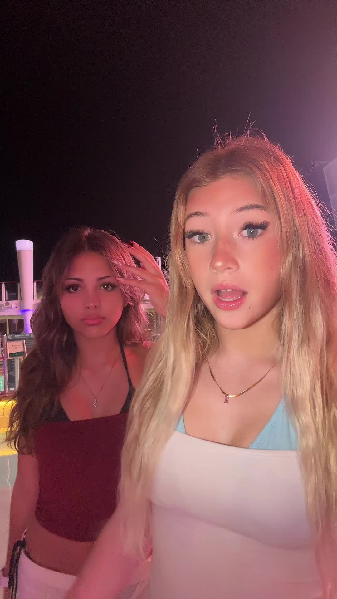 @sophiebeeb