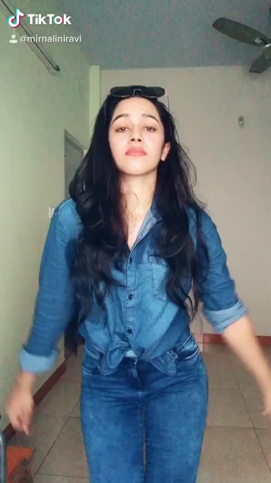 @Mirnalini Ravi