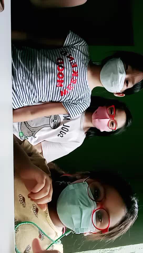 @Delia Lee695