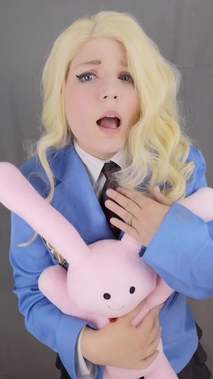 @Cosplay Curator1