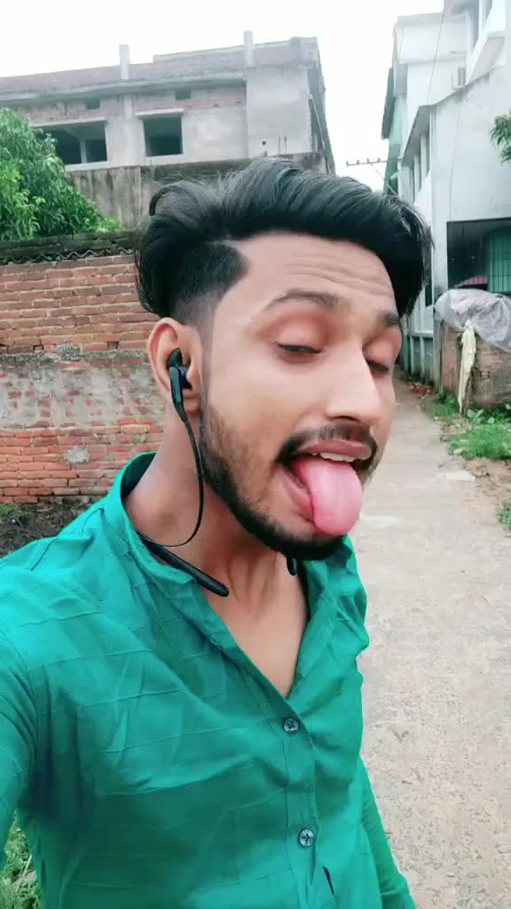 @👉🏻👑 Sameer 👑👈🏻