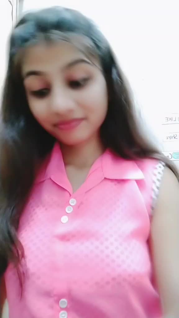 @CuteSmileyDeepika😍