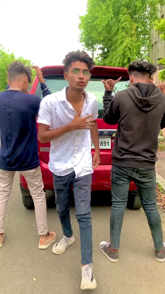 @suraaaj__