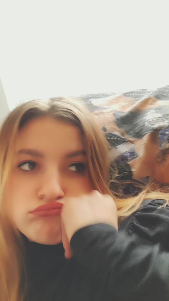@No&eacute;mie Shayness
