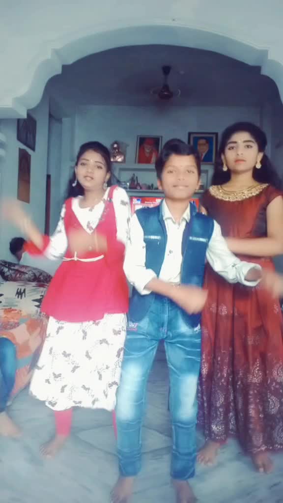 @Edlakomuraiah