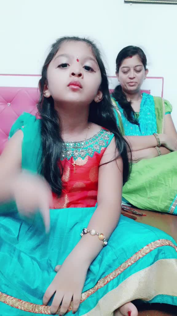 @💜Ishita&Rutvika💜